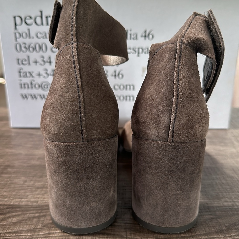NWT Pedro Garcia Witt Suede Peeptoe Block Heel Ankle Strap Slate Gray 8.5 - Picture 3 of 6